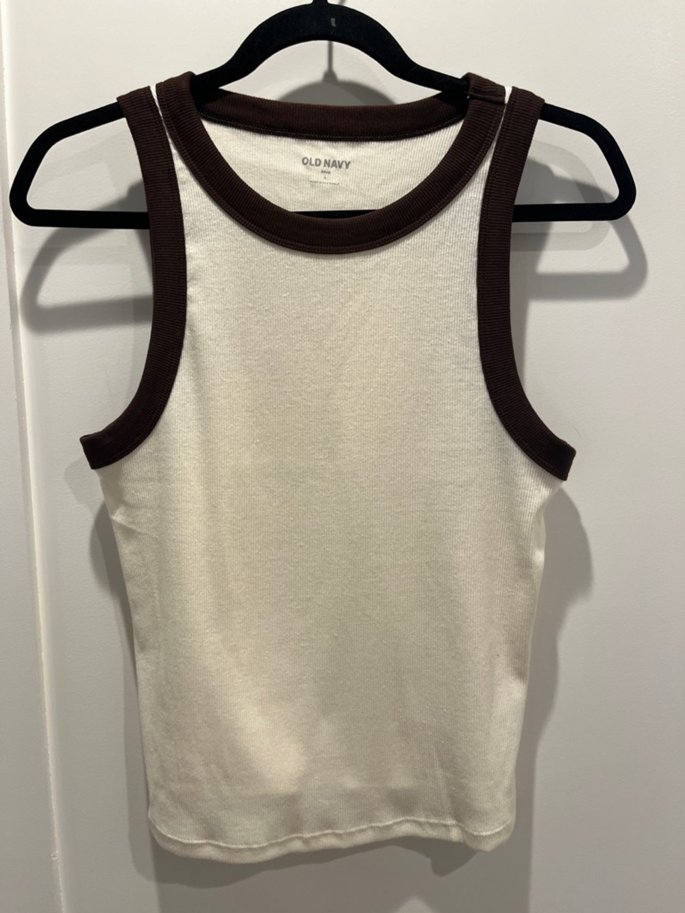 Old Navy Ribbed Cream Tank with Dark Brown Trim